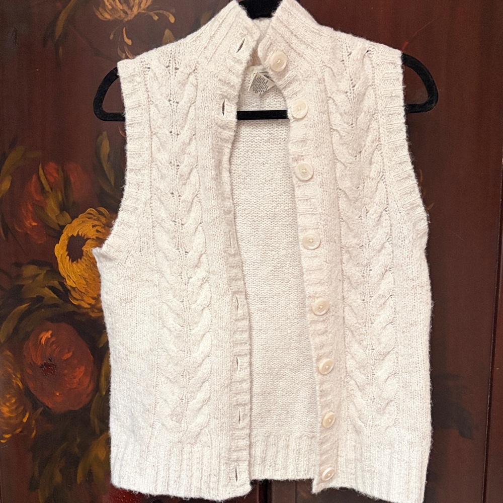 LL Bean Cable Knit Sweater Vest